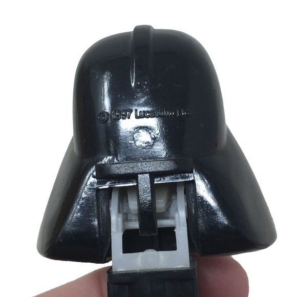 Vintage 1997 Set of 2 Star Wars PEZ Candy Dispensers- C-3PO Robot and Darth Vade - Picture 10 of 16